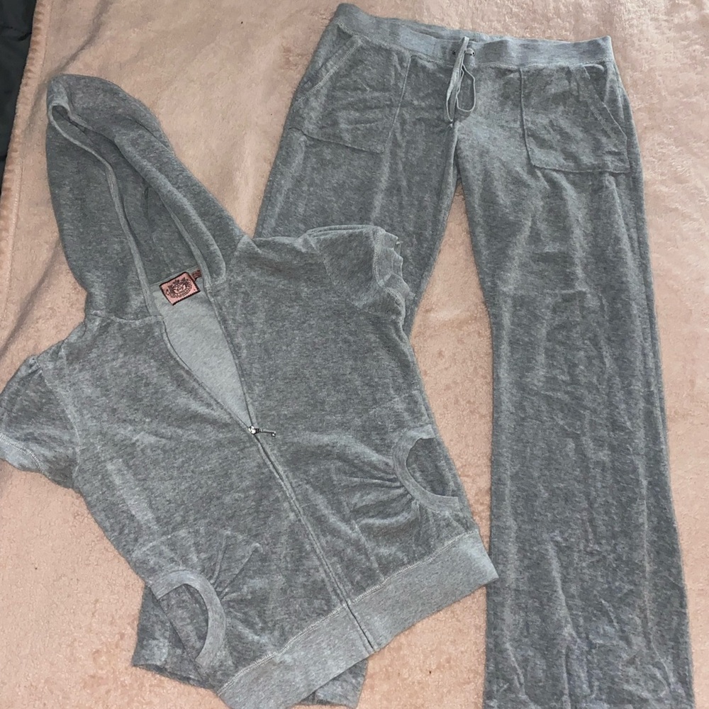 Light gray Juicy couture sleeveless tracksuit